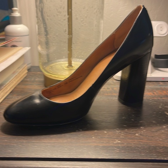 Women’s Black Coach Heels - Picture 2 of 8